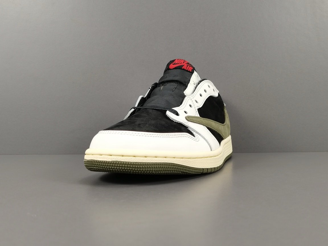 Jordan 1 Retro Low OG SP
Travis Scott Olive