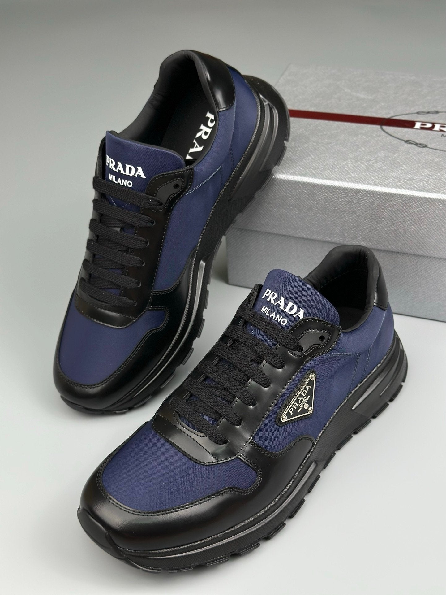Prada Prax 01 Re-Nylon Navy Black