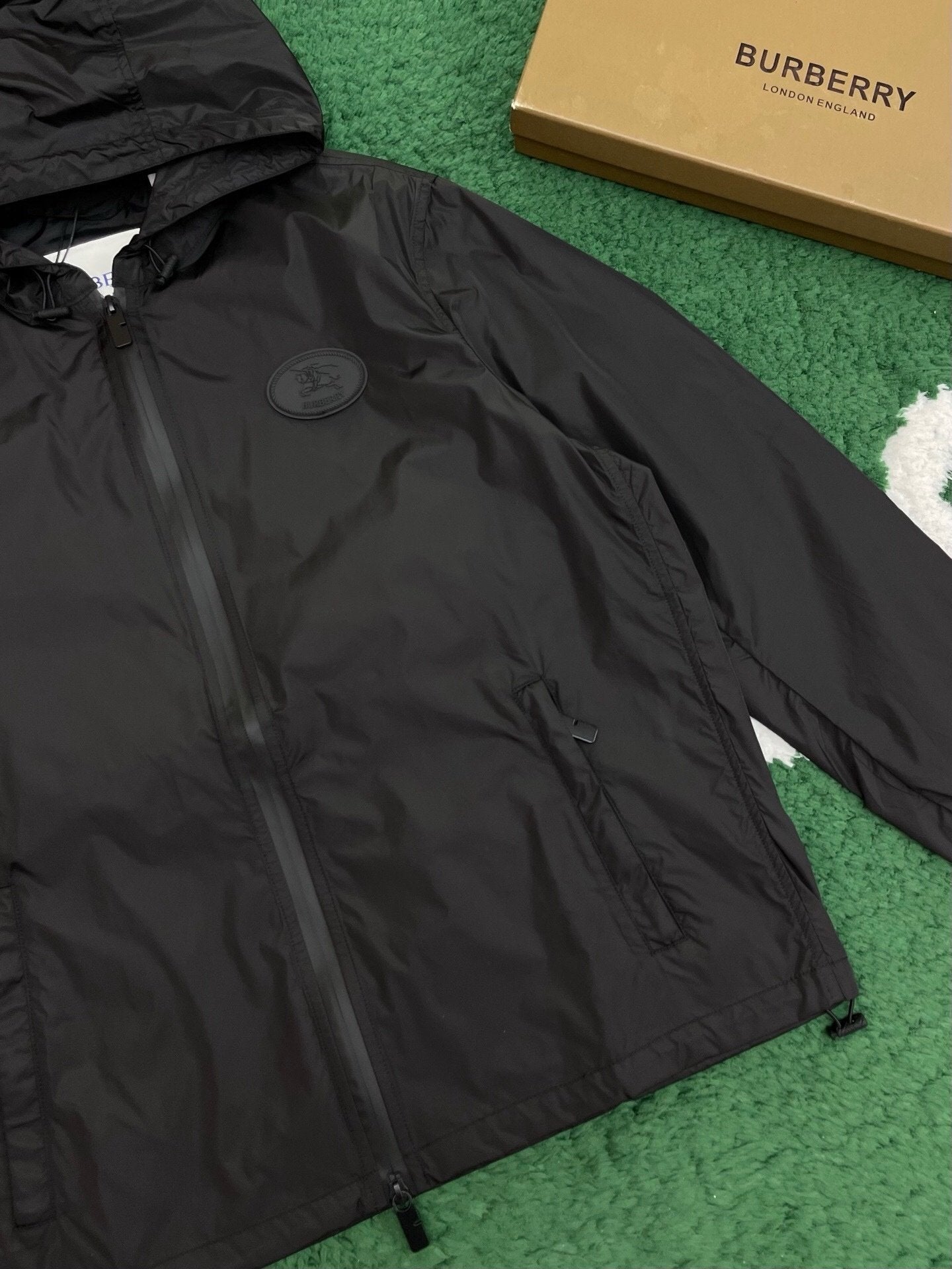 Burberry Black Light Jacket Newport
