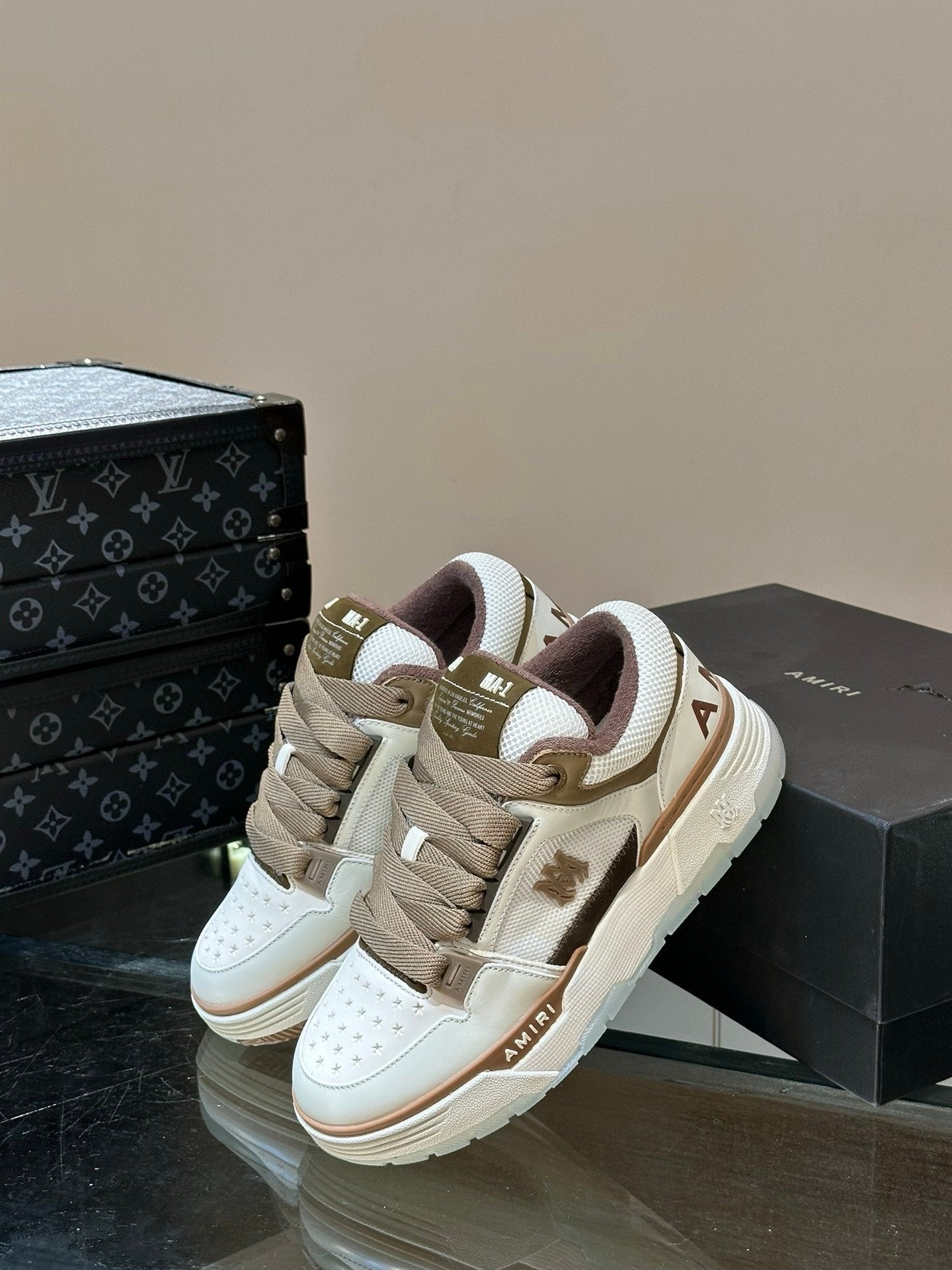 Amiri MA-1 Brown White l