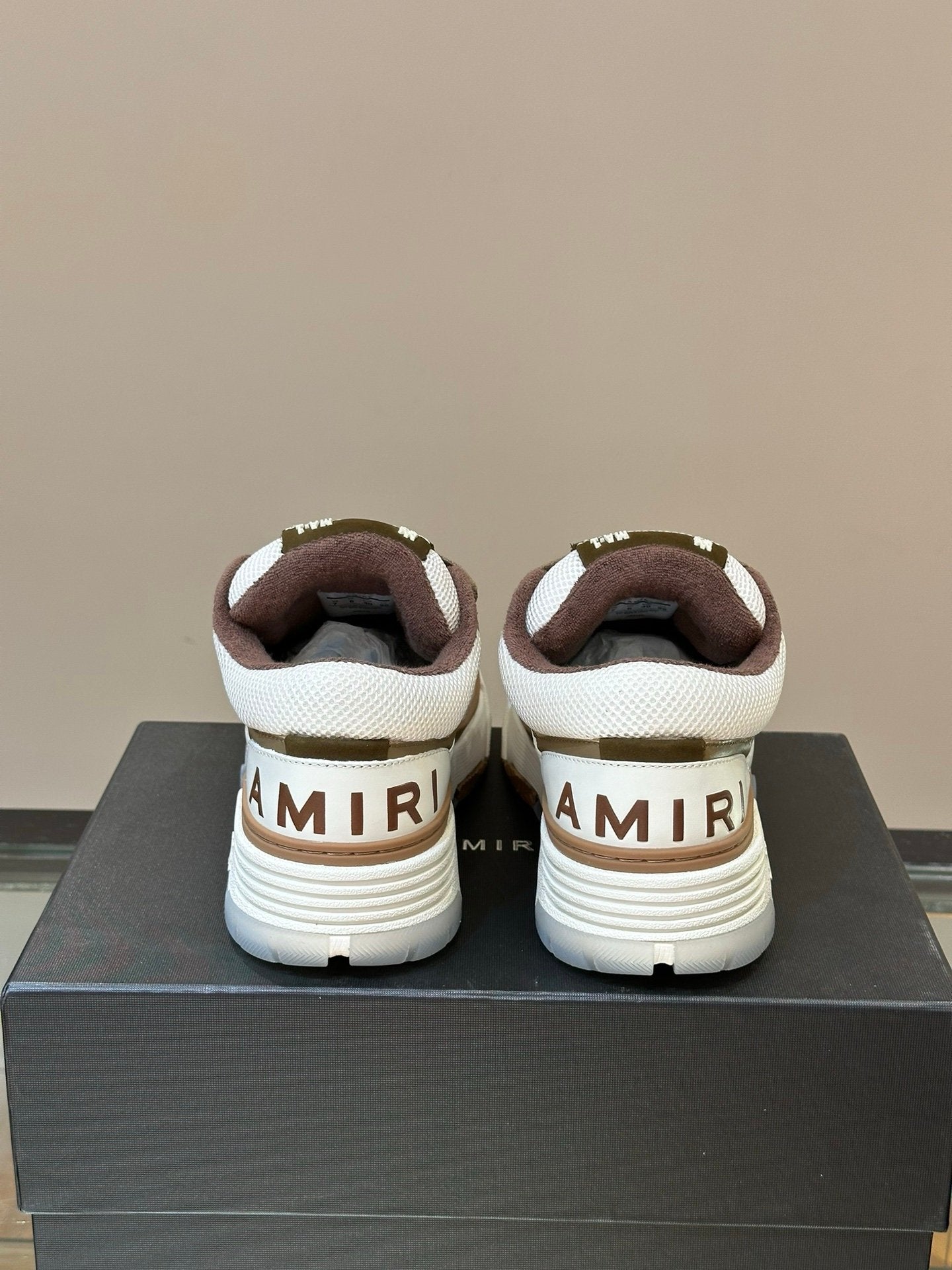 Amiri MA-1 Brown White l