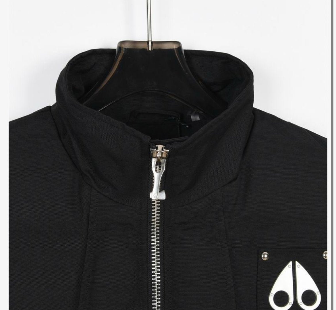 Moose Knuckles Montreal Bodywarmer In Black
