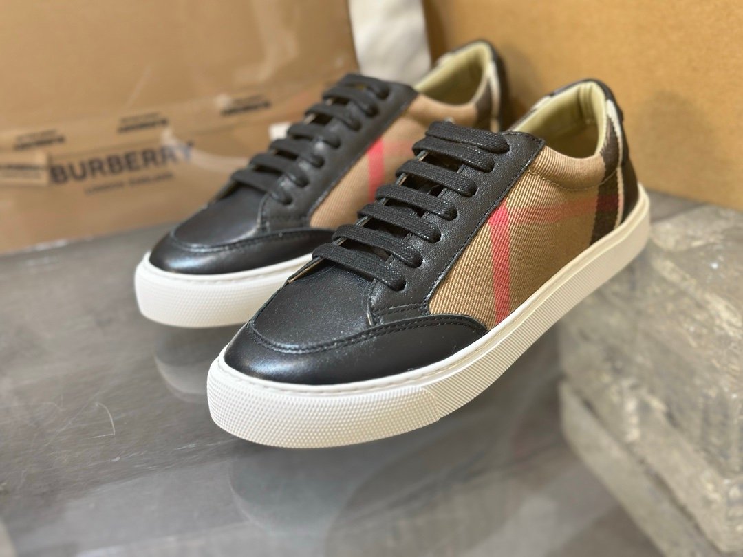 Burberry Black Housecheck Canvas Sneaker