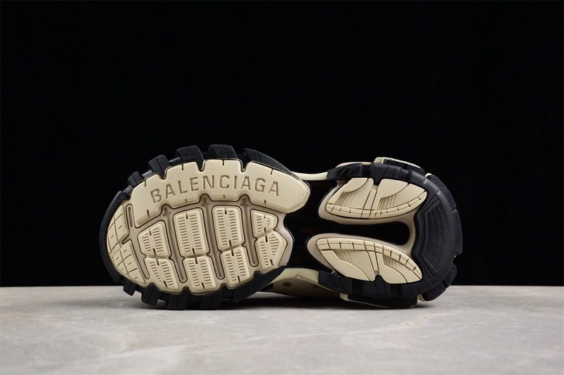 Balenciaga Track Trainer Beige Black