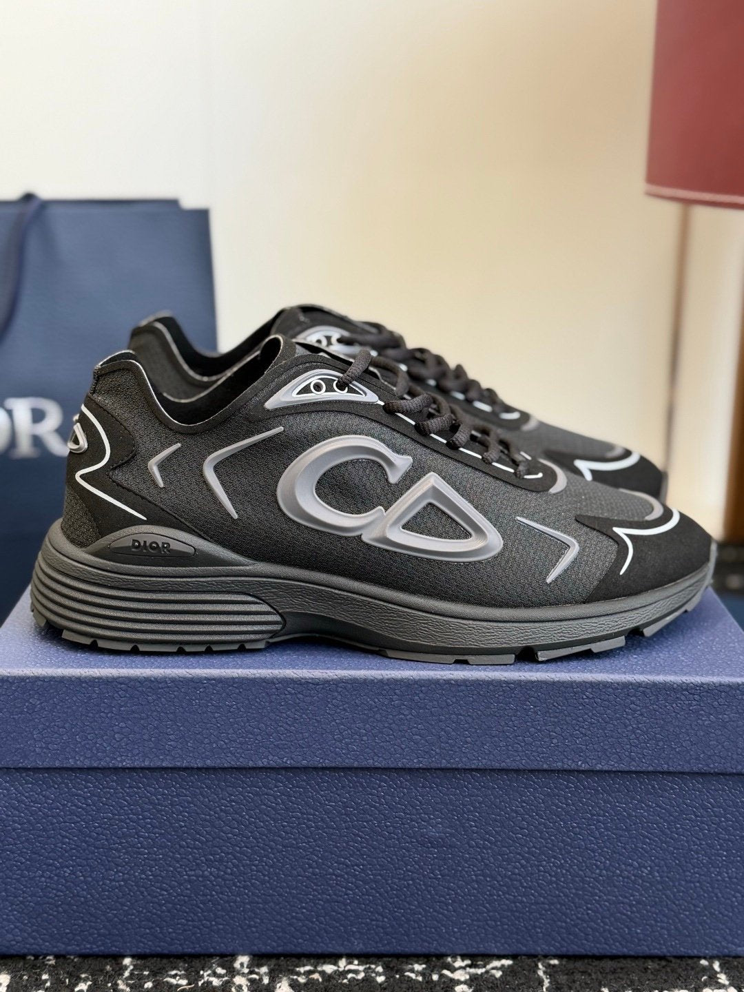 Dior B30 Countdown Tech Black Semi Transparant