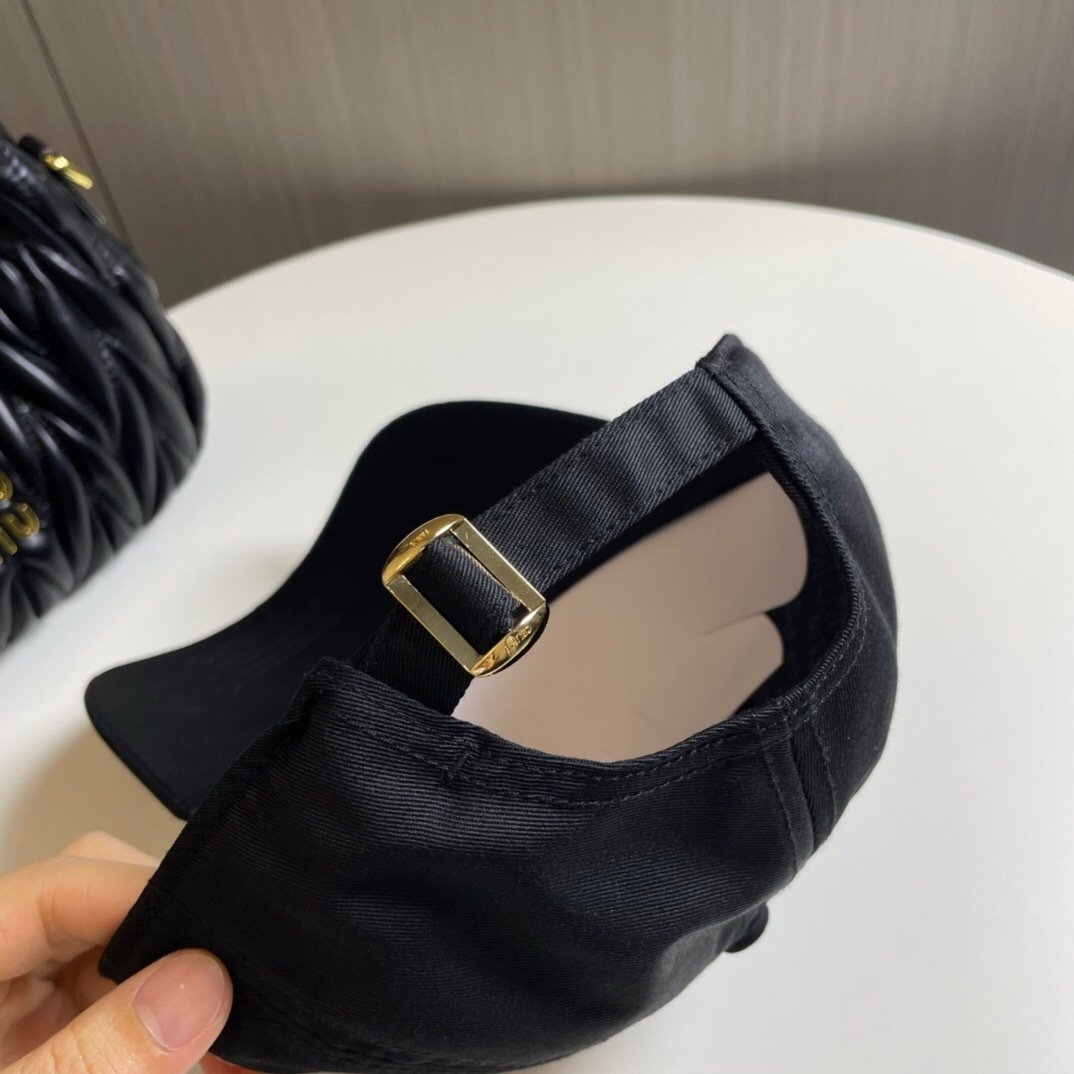 Celine Black Baseball Cap Triomphe