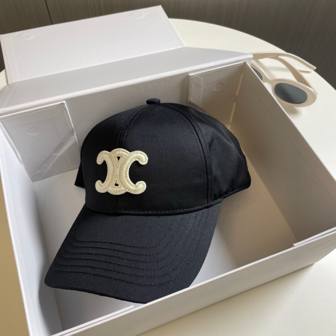 Celine Black Baseball Cap Triomphe