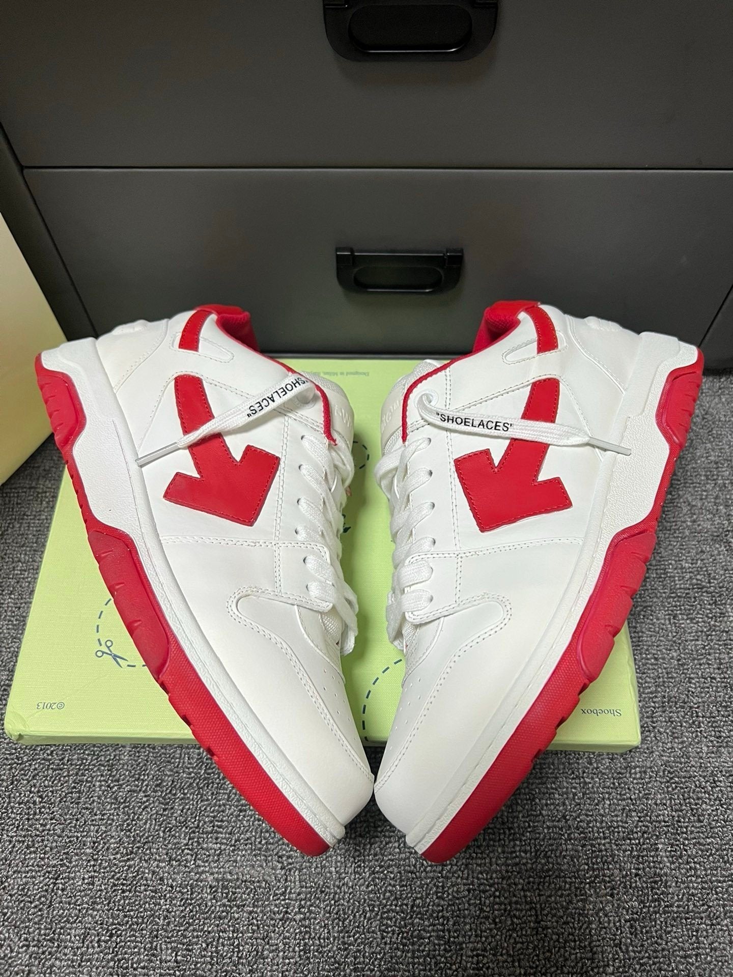 Off-White Out Of Office Low Top White/Red