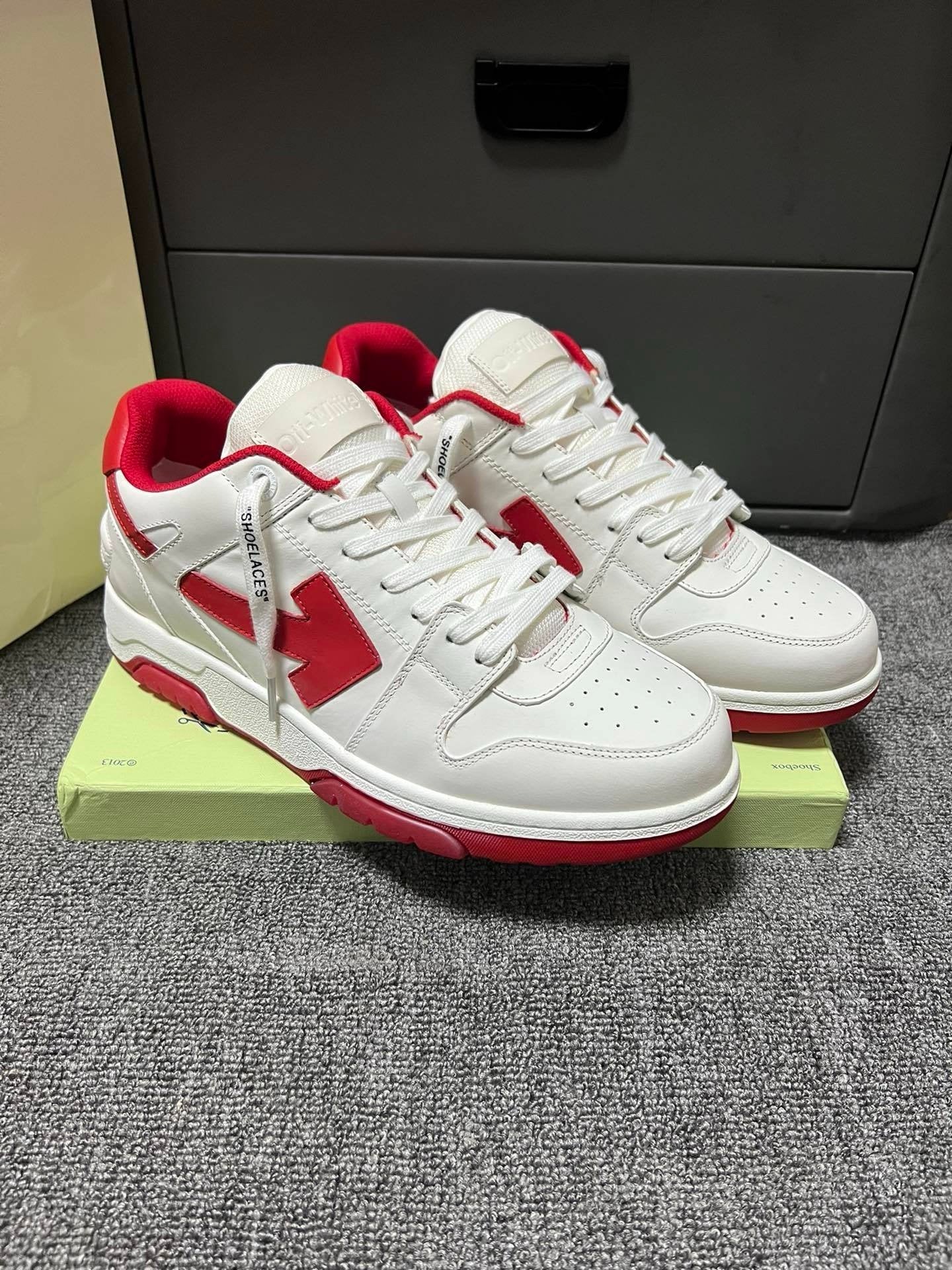 Off-White Out Of Office Low Top White/Red
