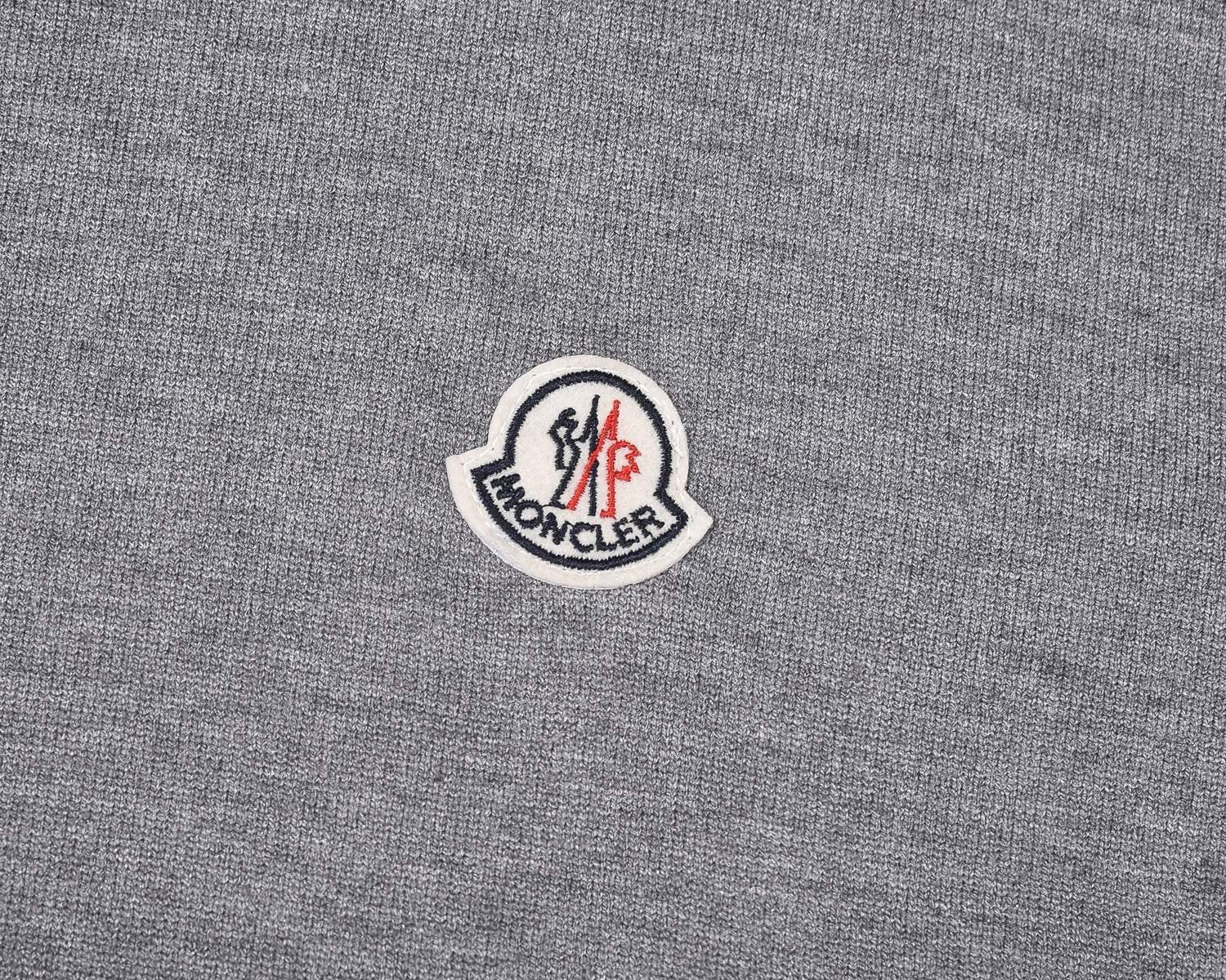 Moncler Logo Patch Sweatshirt Grey