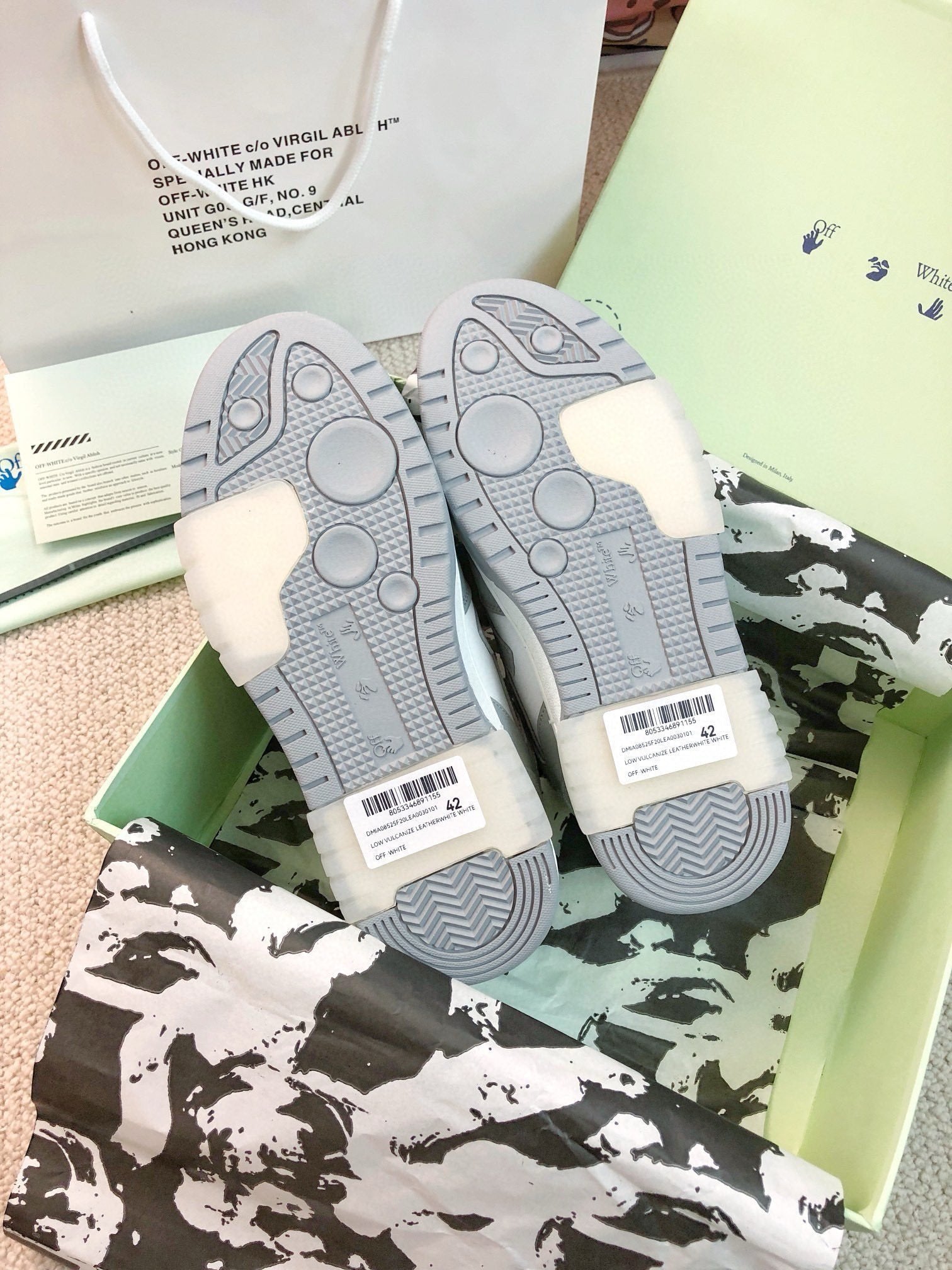 Off-White Out Of Office Low Top White/Grey