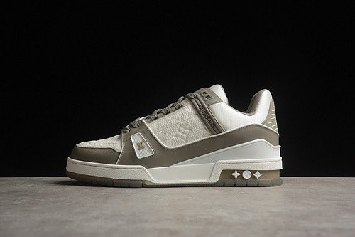 Louis Vuitton Trainer Grey White