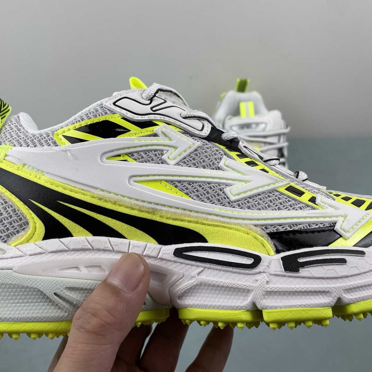 Off-White Be Right Back White Yellow