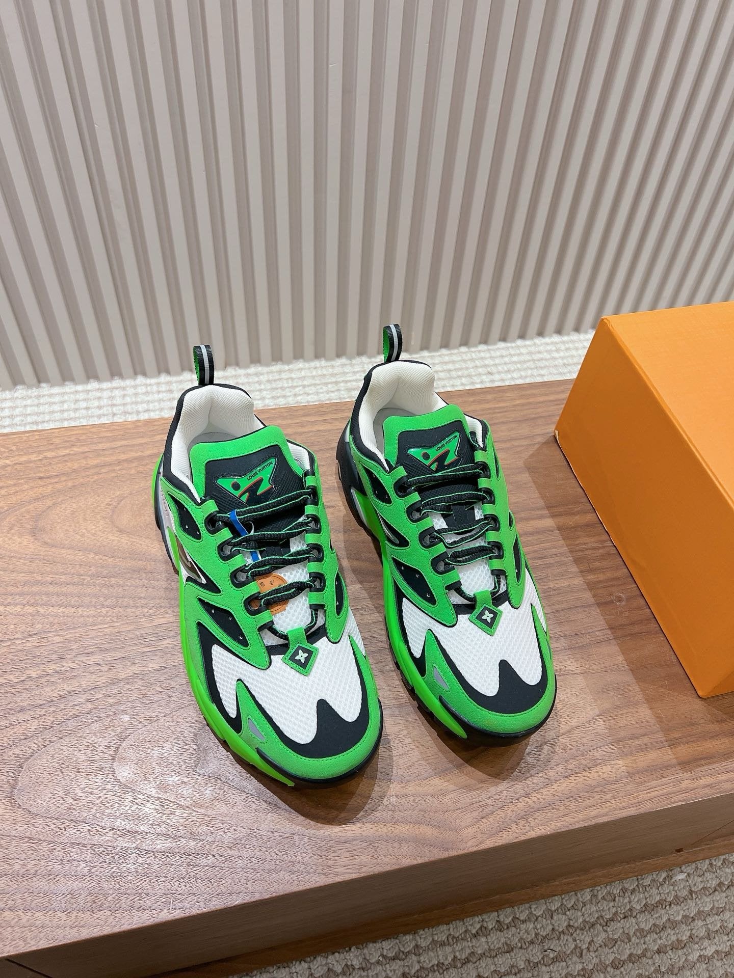 Louis Vuitton Runner Tatic Green