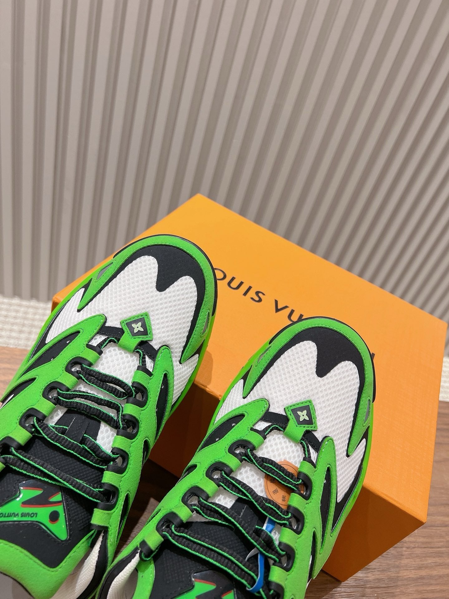 Louis Vuitton Runner Tatic Green