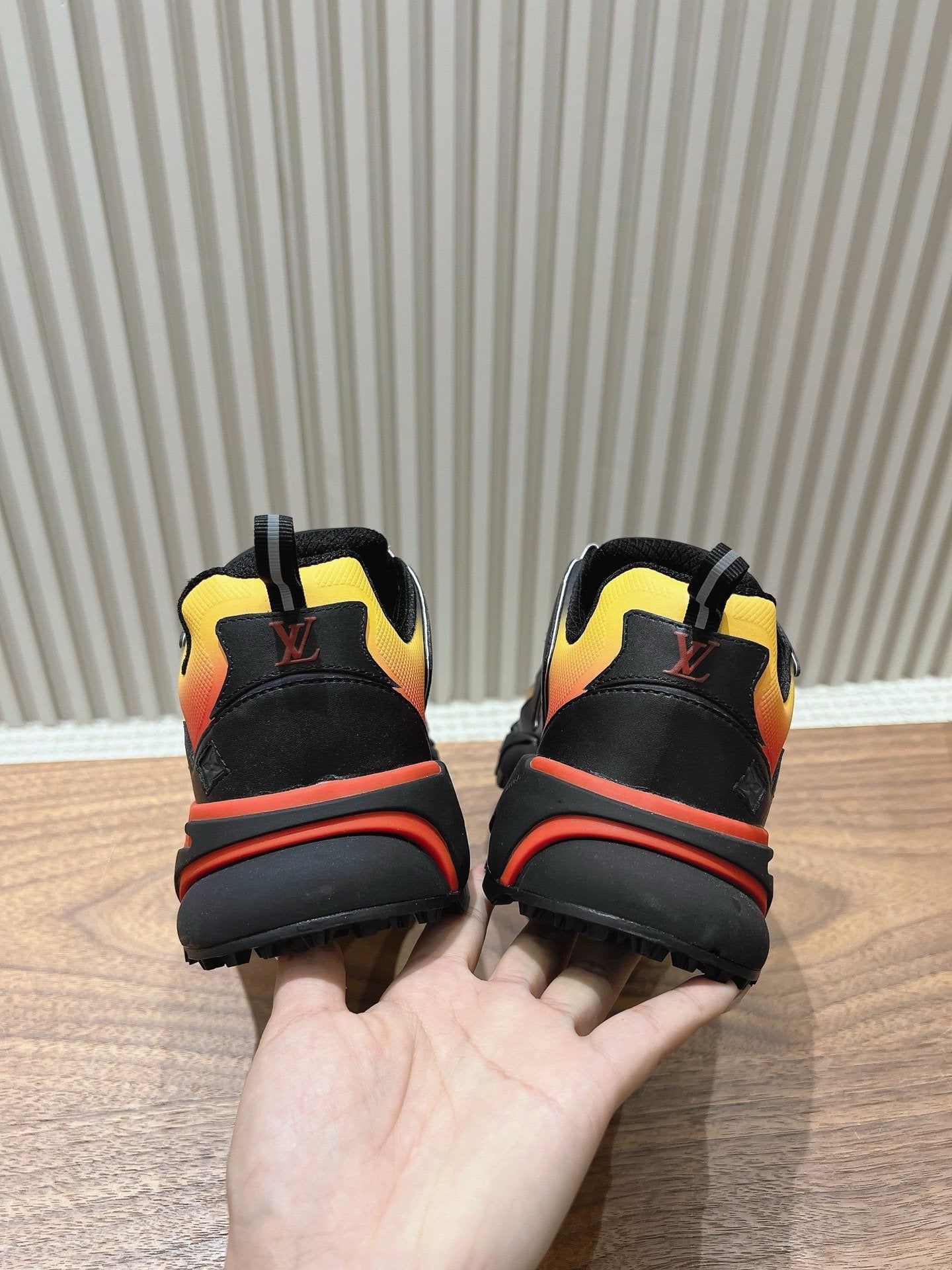 Louis Vuitton Runner Tatic Black Red