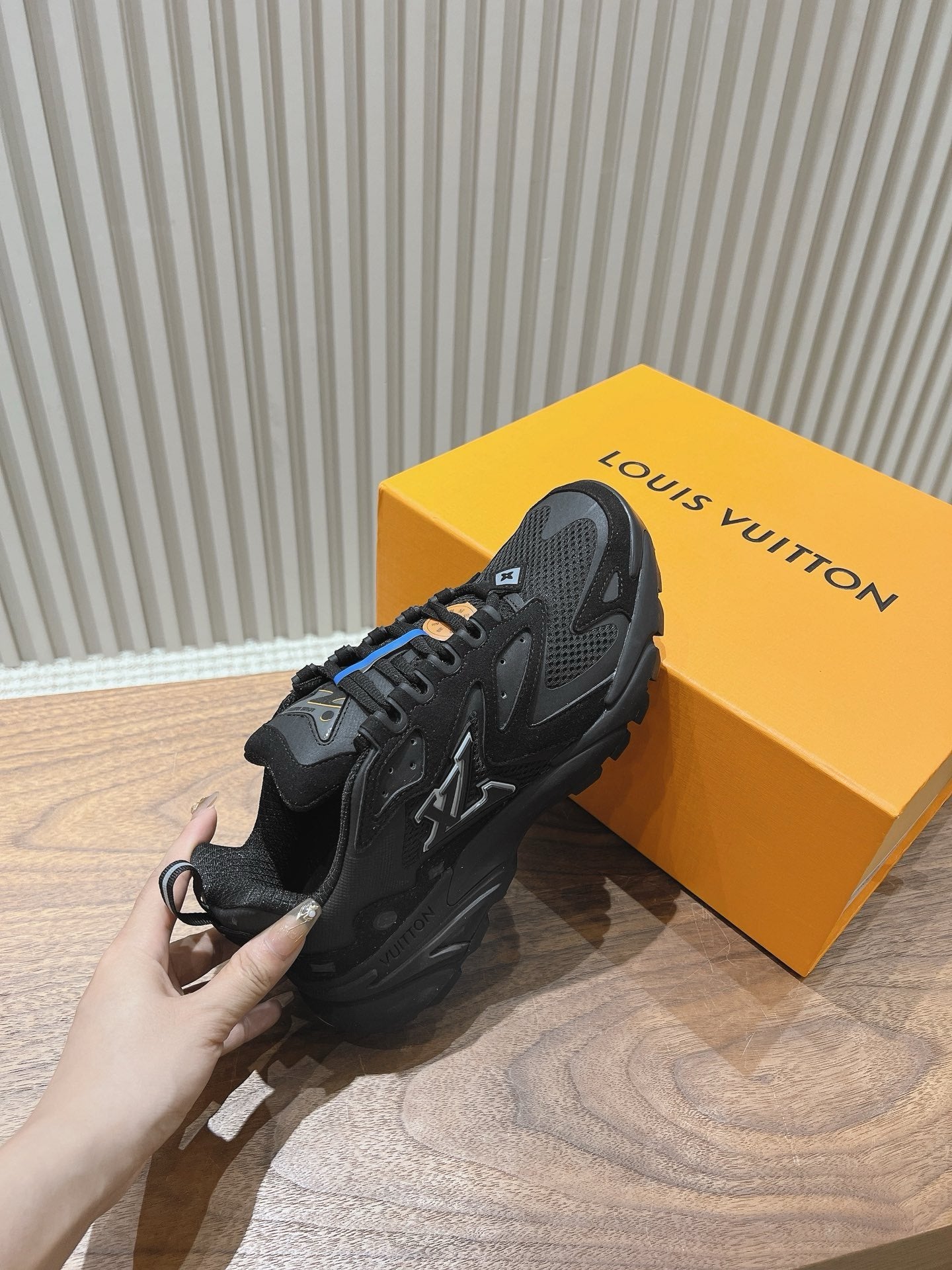 Louis Vuitton Runner Tatic Black