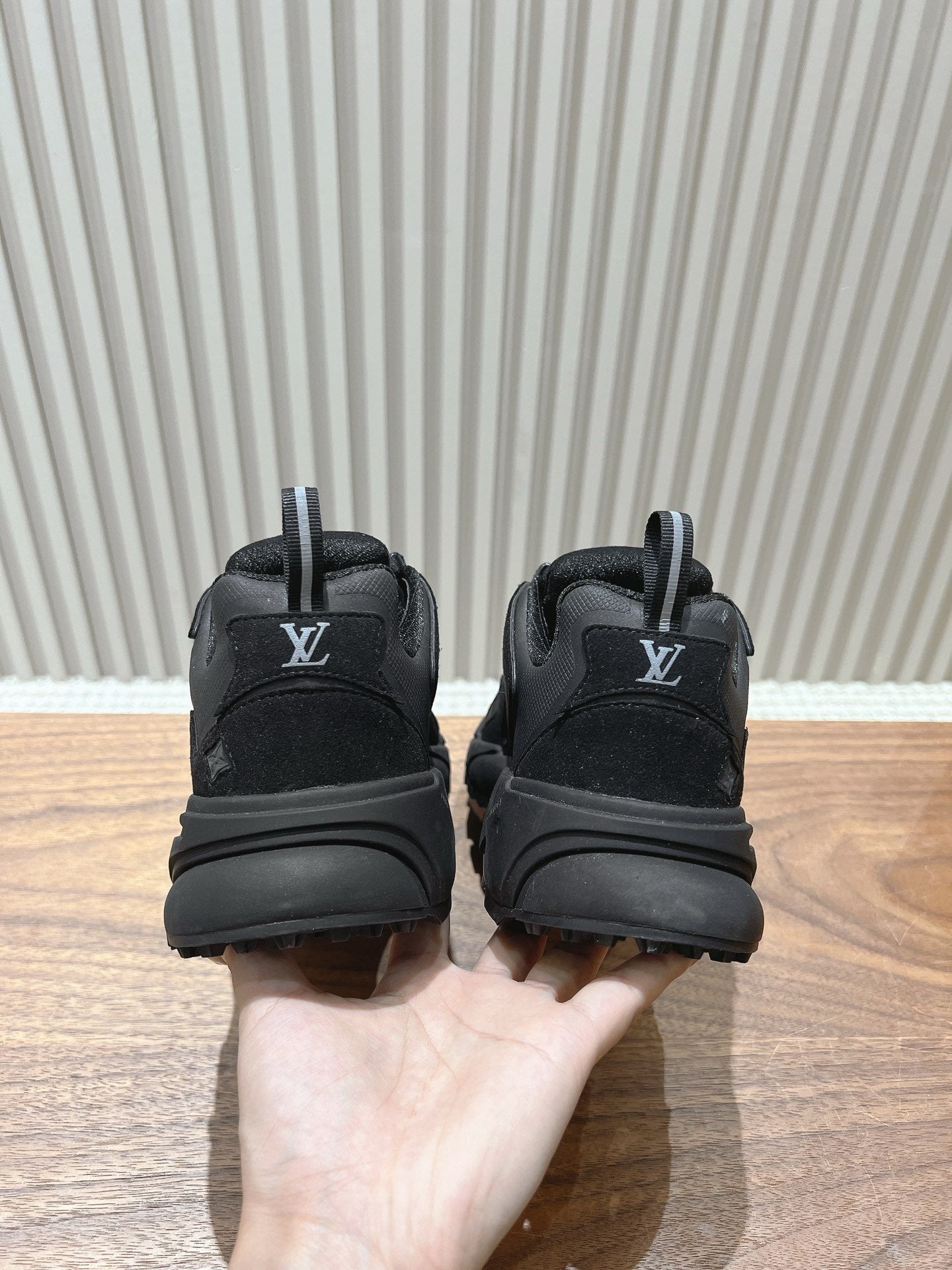 Louis Vuitton Runner Tatic Black