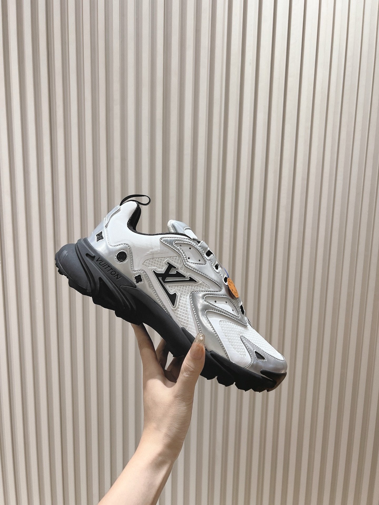 Louis Vuitton Runner Tatic Silver Black