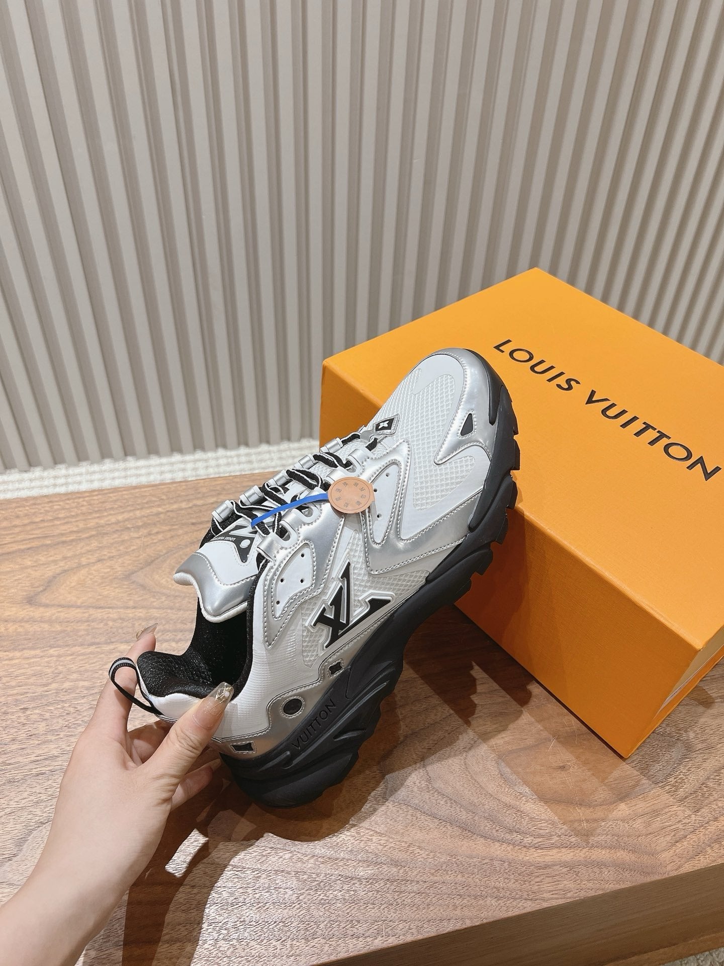 Louis Vuitton Runner Tatic Silver Black