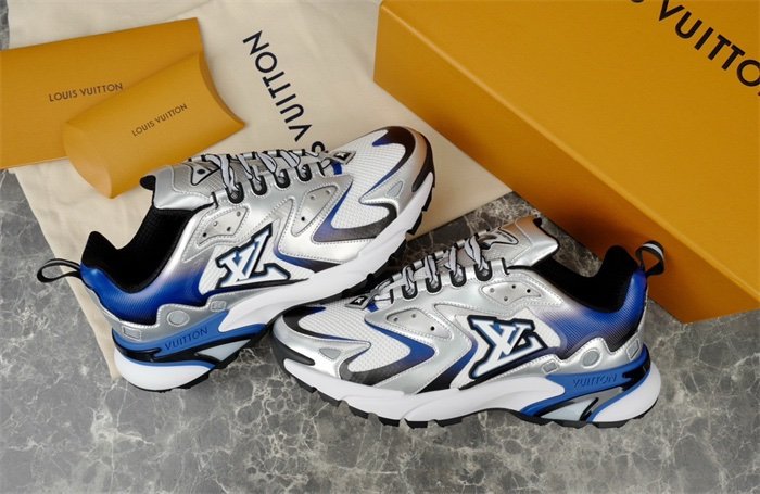 Louis Vuitton Runner Tatic Silver Blue
